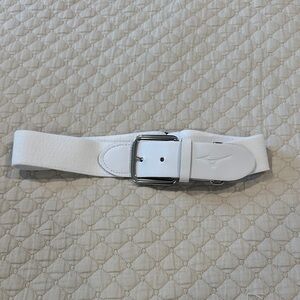 White Elastic Belt with Silver Buckle softball baseball youth XS